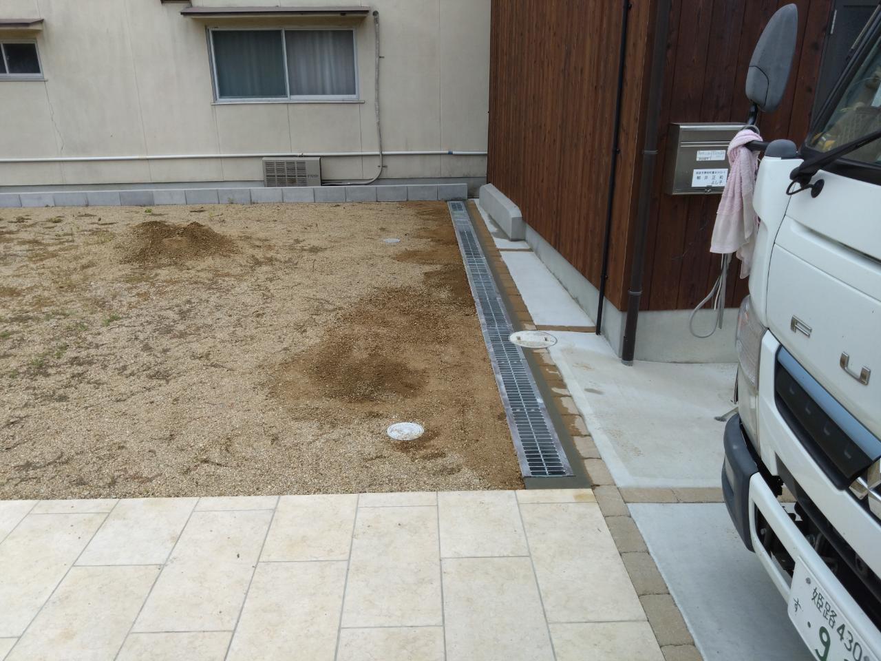 U字溝設置　大雨対策